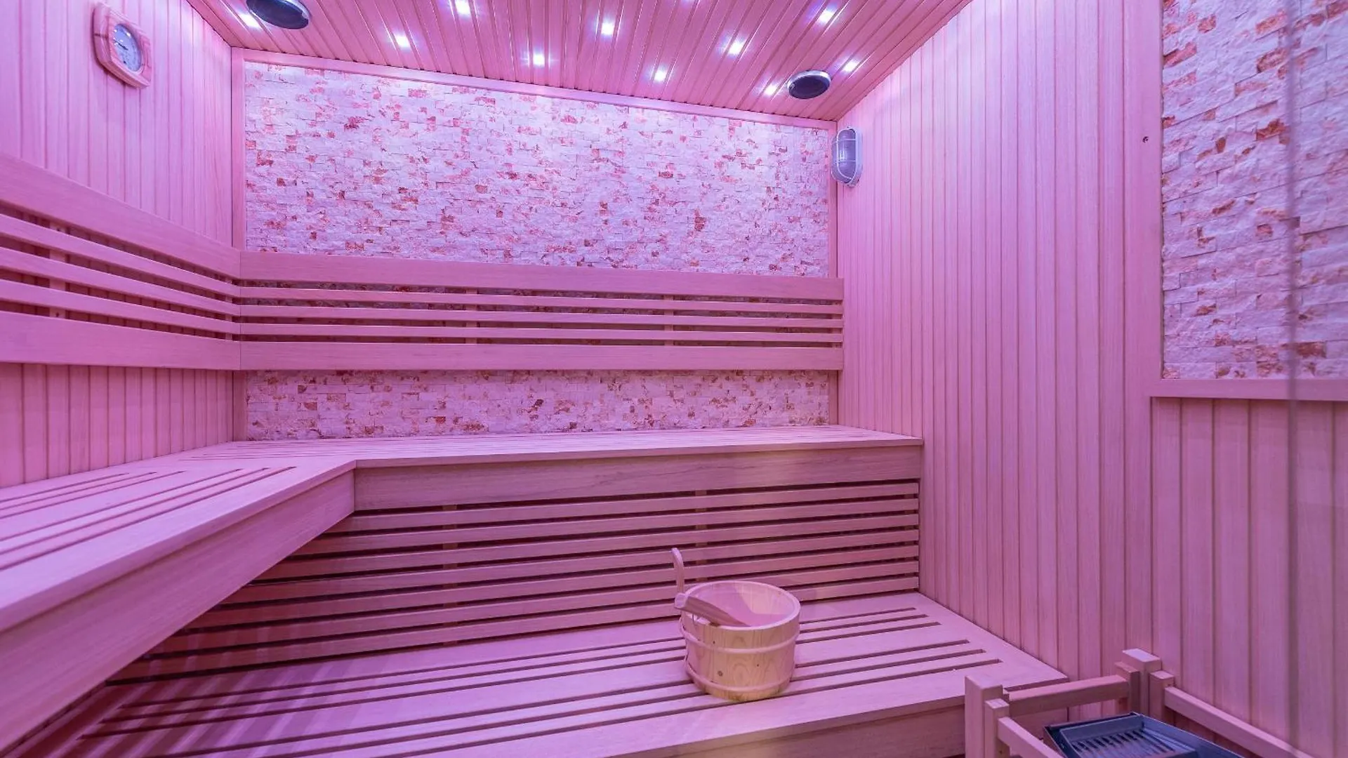Beachfront Villa Promenada ポセダリェ クロアチア